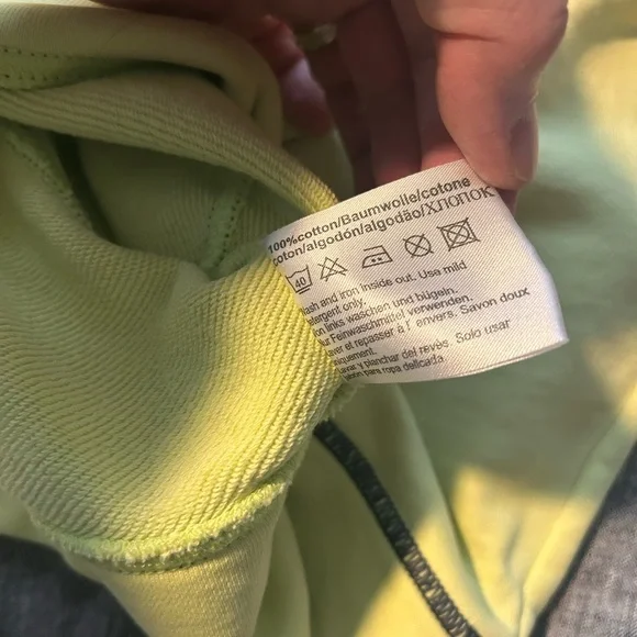 Hugo Boss Light Yellow Performance Jacket - Picture 5 of 5